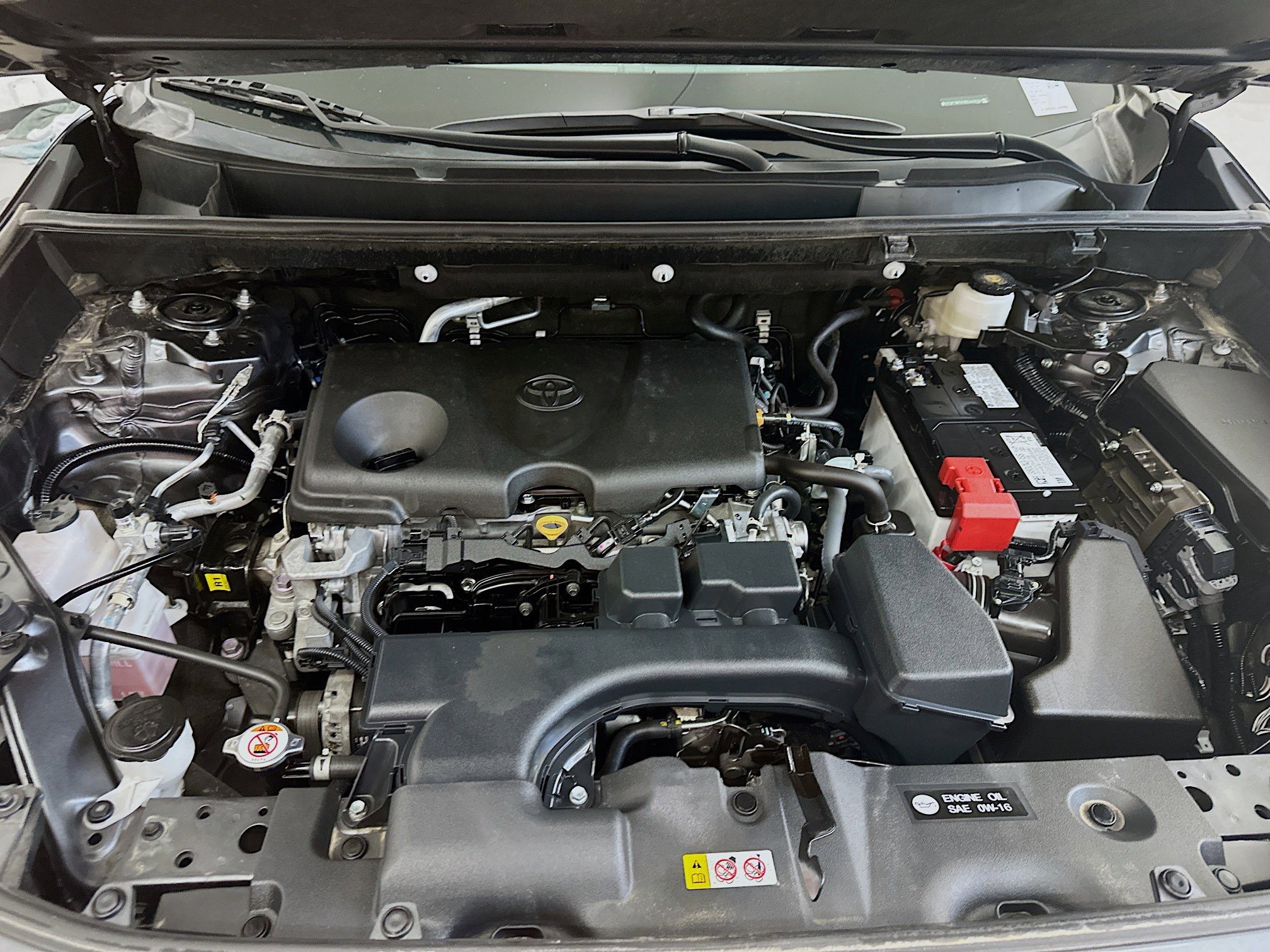 Used 2024 Toyota RAV4 LE image 34