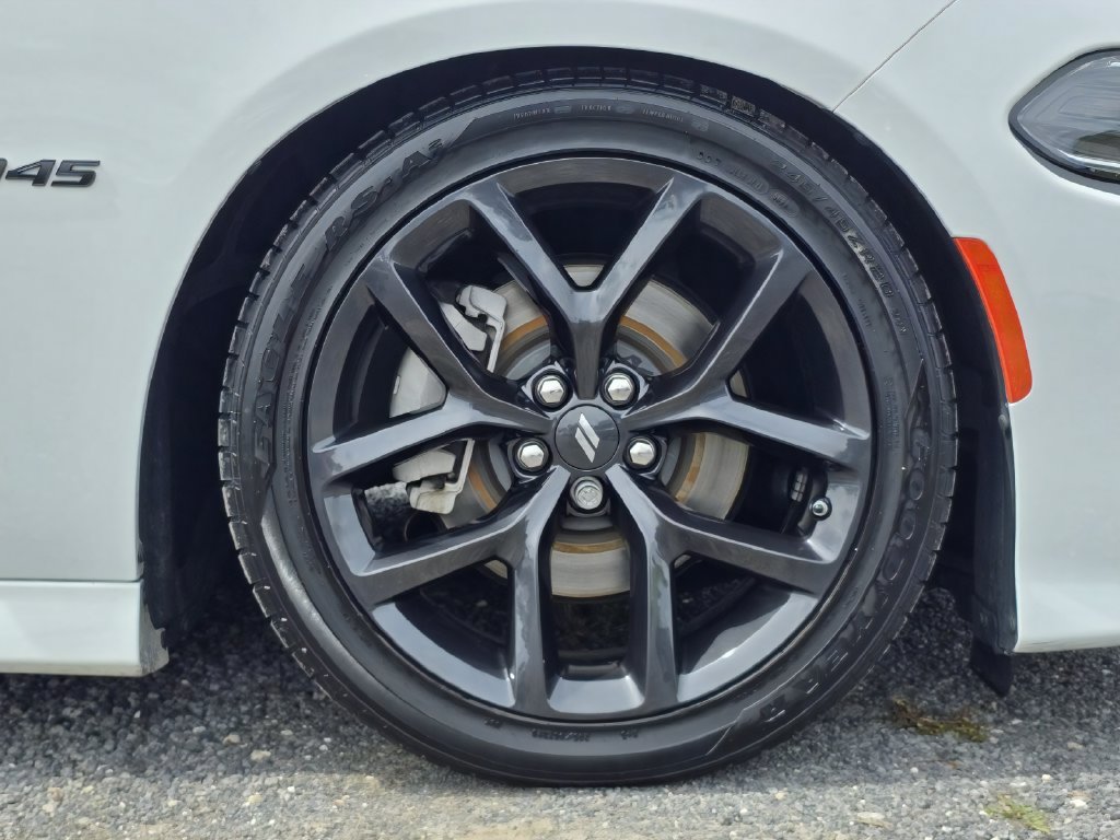 Used 2023 Dodge Charger R/T w/ Blacktop Package RWD image 11