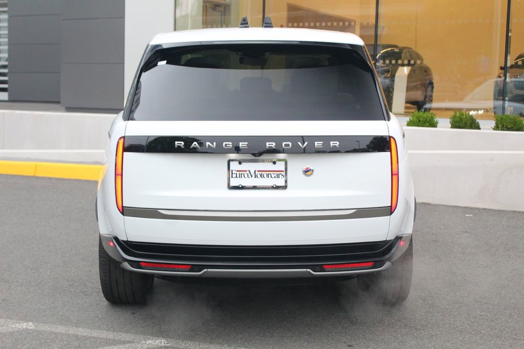 Used 2024 Land Rover Range Rover Autobiography AWD/4WD image 7