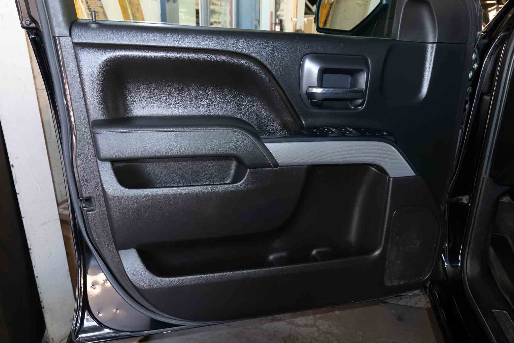 Used 2015 Chevrolet Silverado 1500 LT w/ All Star Edition image 9