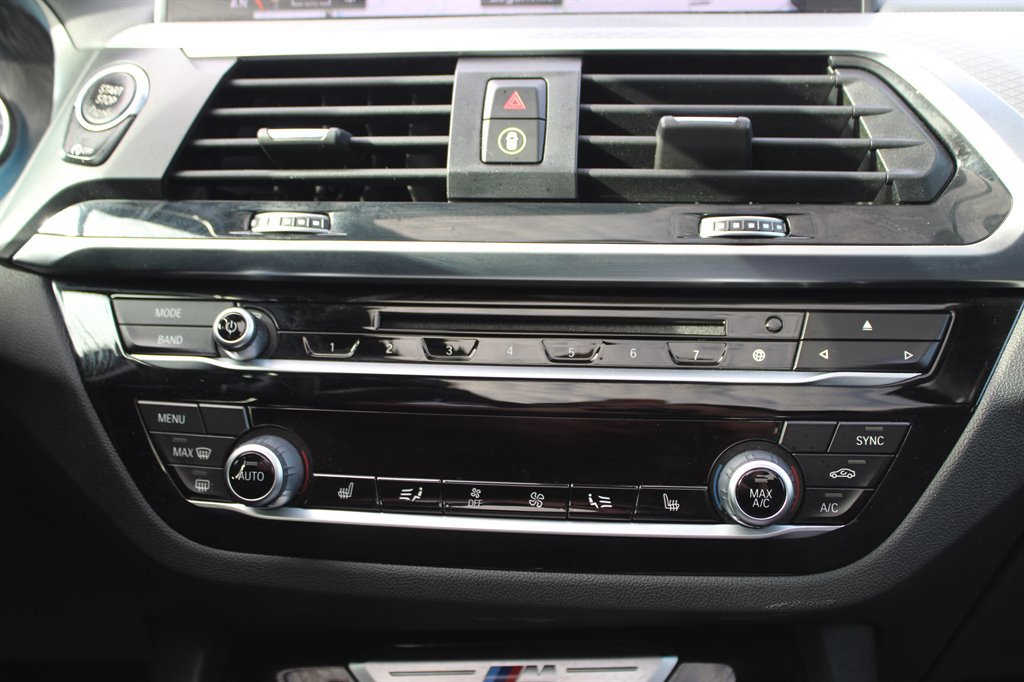 Used 2018 BMW X3 M40i image 28