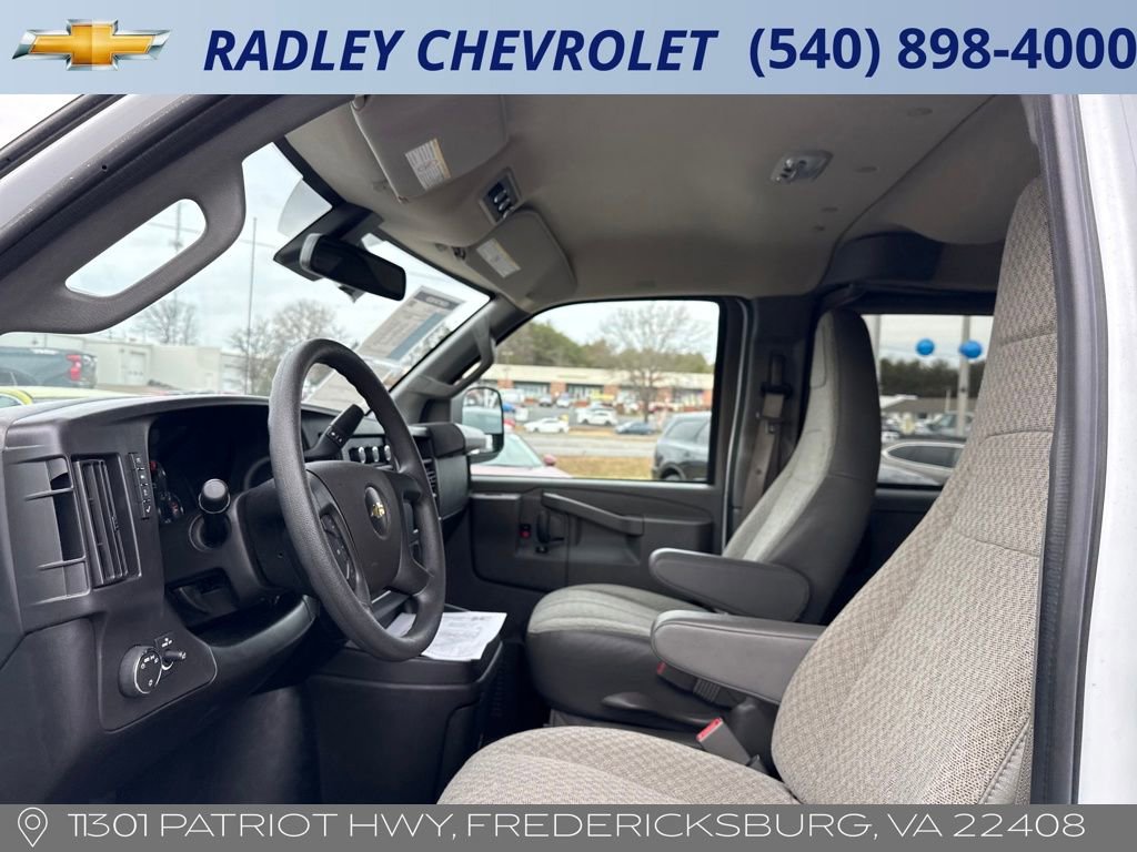 Certified 2024 Chevrolet Express 3500 LT w/ LT Preferred Equipment Group image 4