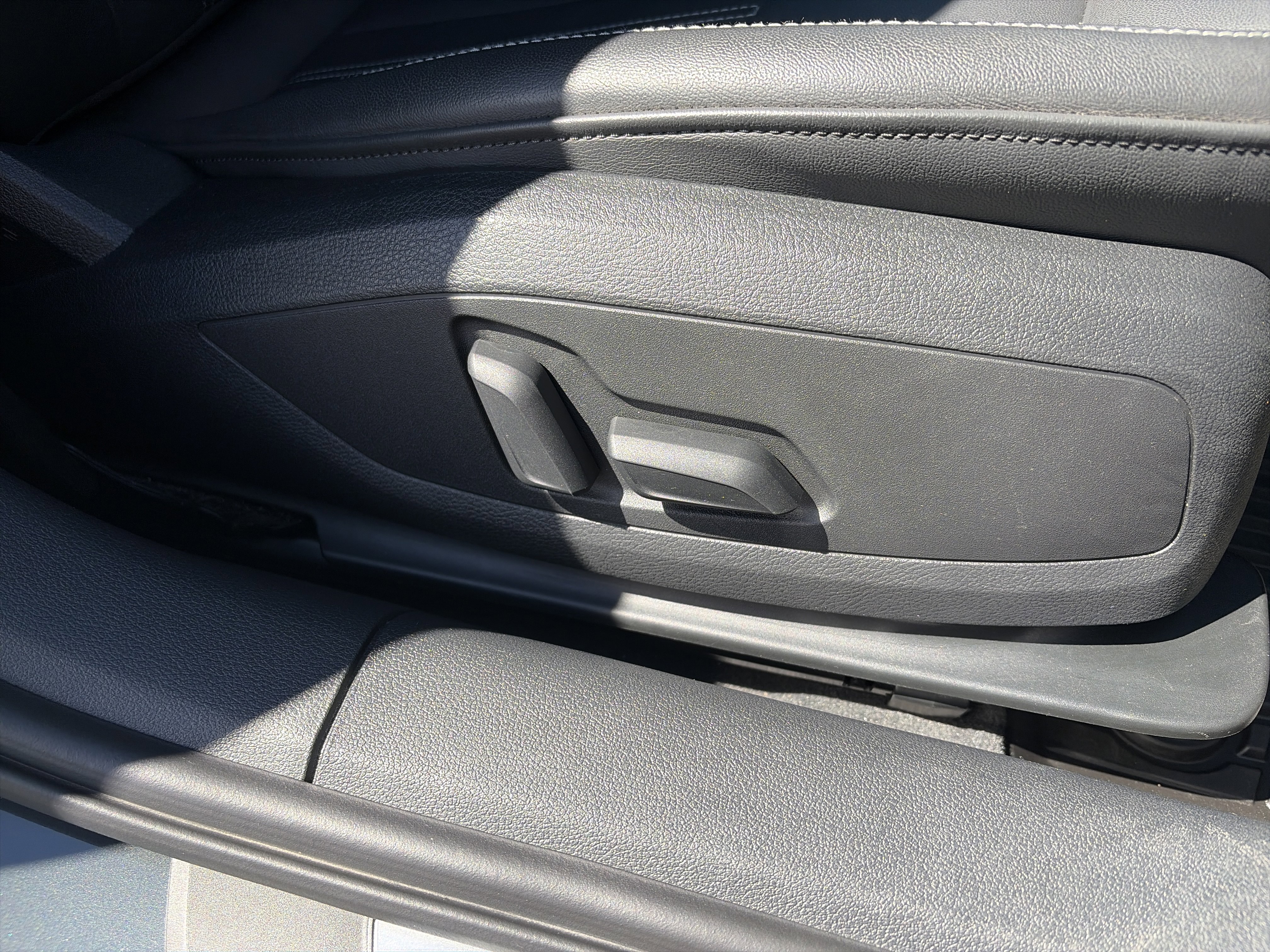 Used 2022 Audi A4 2.0T allroad Premium w/ Convenience Package image 32