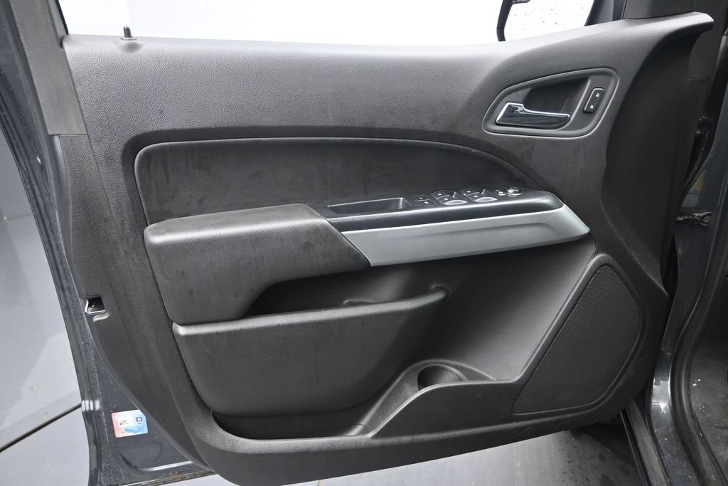 Used 2016 Chevrolet Colorado LT w/ LT Convenience Package AWD/4WD image 22