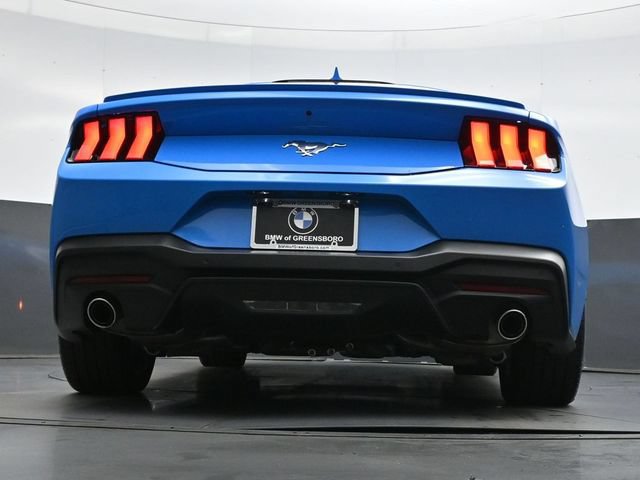 Used 2025 Ford Mustang Premium RWD image 36