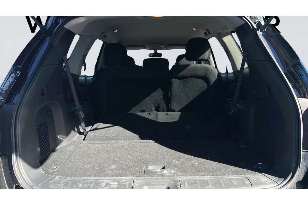 Used 2017 Nissan Pathfinder SV FWD image 32