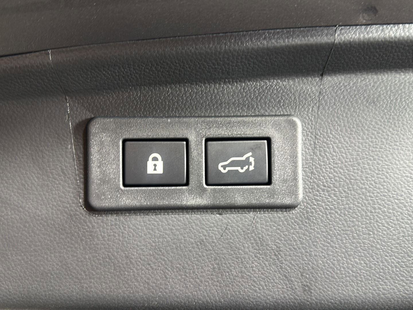 Certified 2025 Subaru Outback Limited image 21