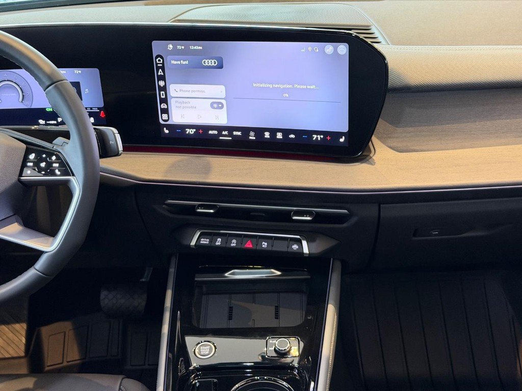 New 2026 Audi Q3 quattro 2.0T AWD/4WD image 7