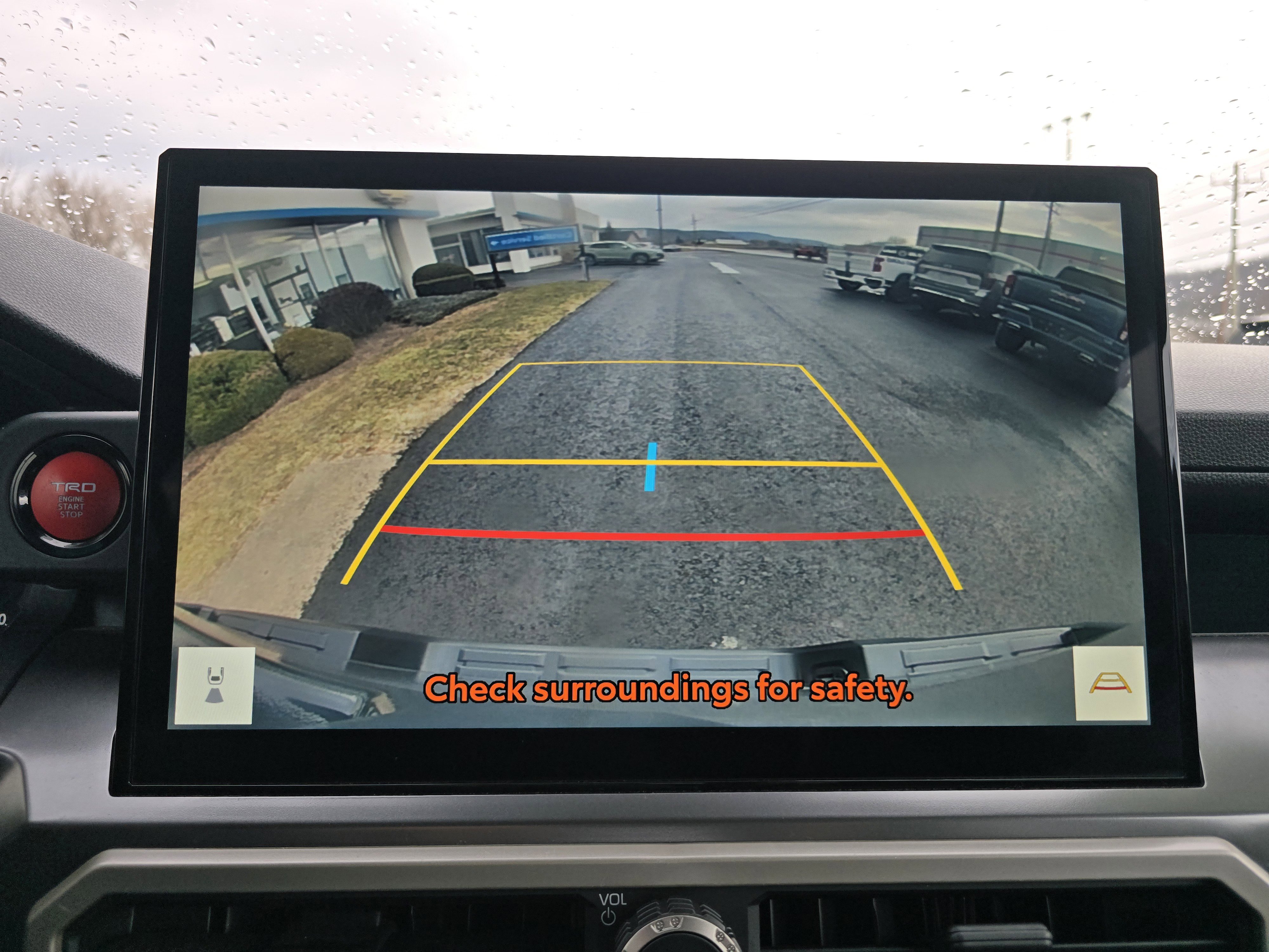 Used 2025 Toyota Tacoma TRD Off-Road image 25