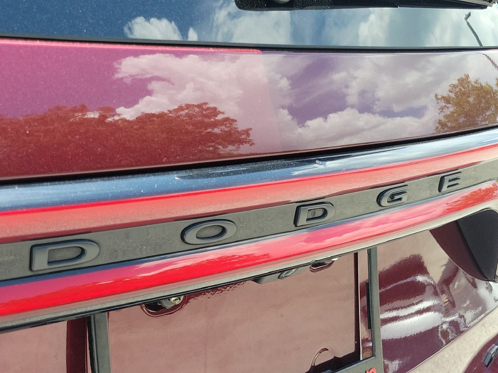 Used 2024 Dodge Durango R/T w/ Blacktop Package RWD image 11