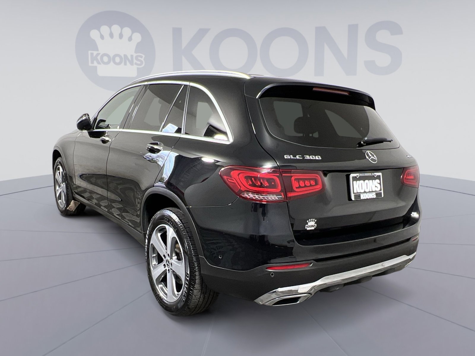 Used 2022 Mercedes-Benz GLC 300 4MATIC image 4