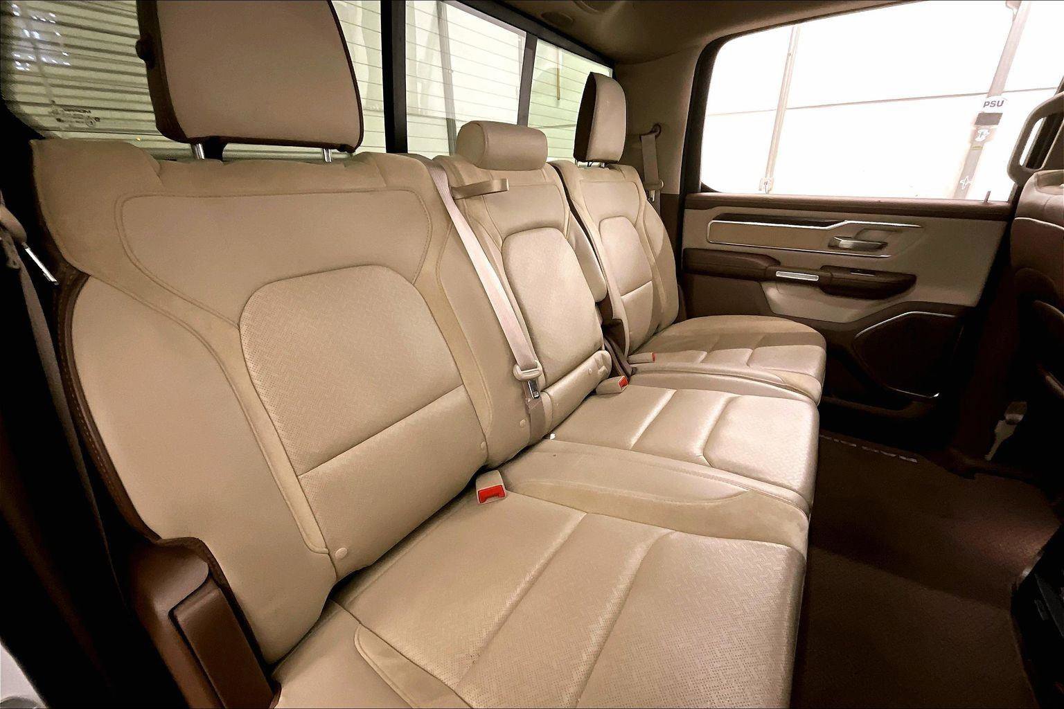 Used 2019 RAM 1500 Laramie image 26