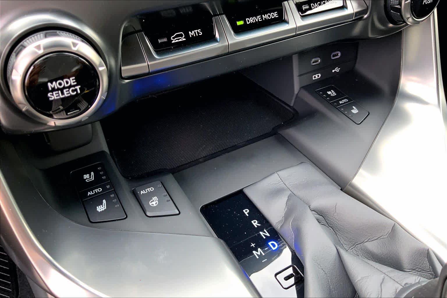 New 2026 Lexus LX 600 F Sport AWD/4WD image 20