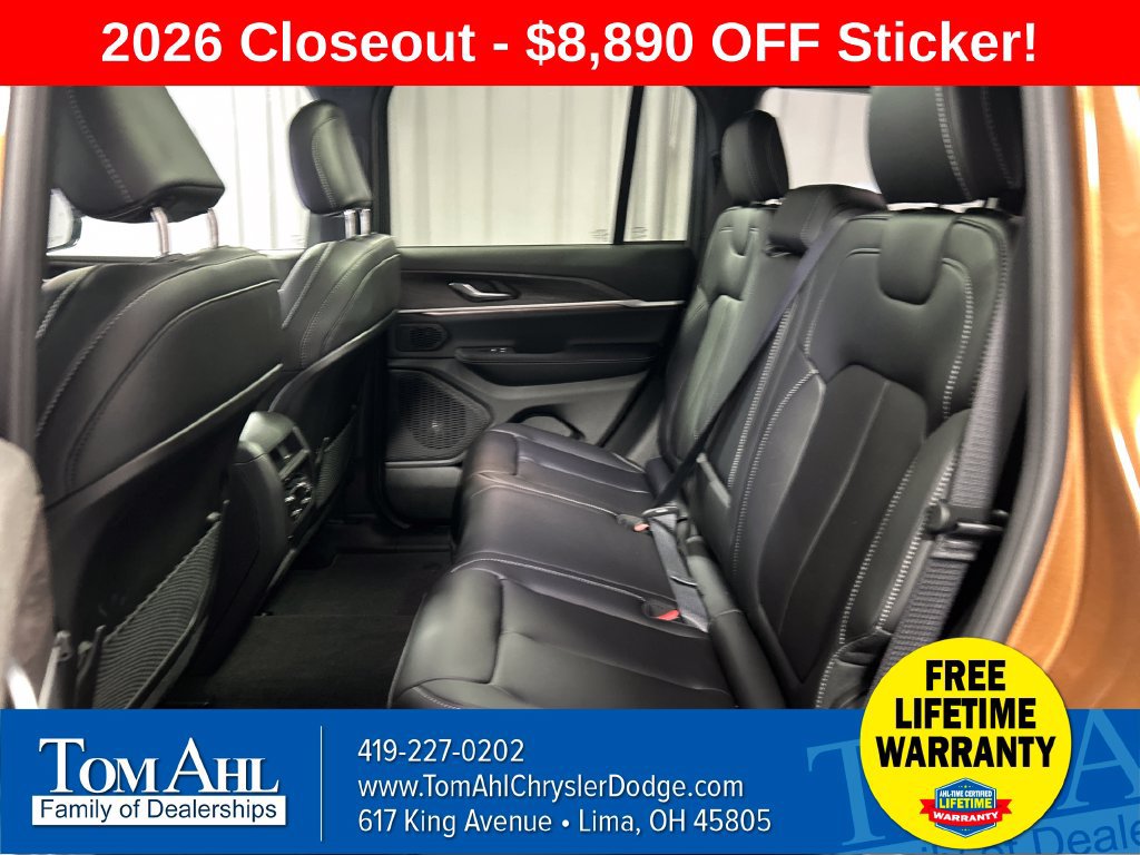 New 2026 Jeep Grand Cherokee Limited w/ Limited Altitude Package AWD/4WD image 22