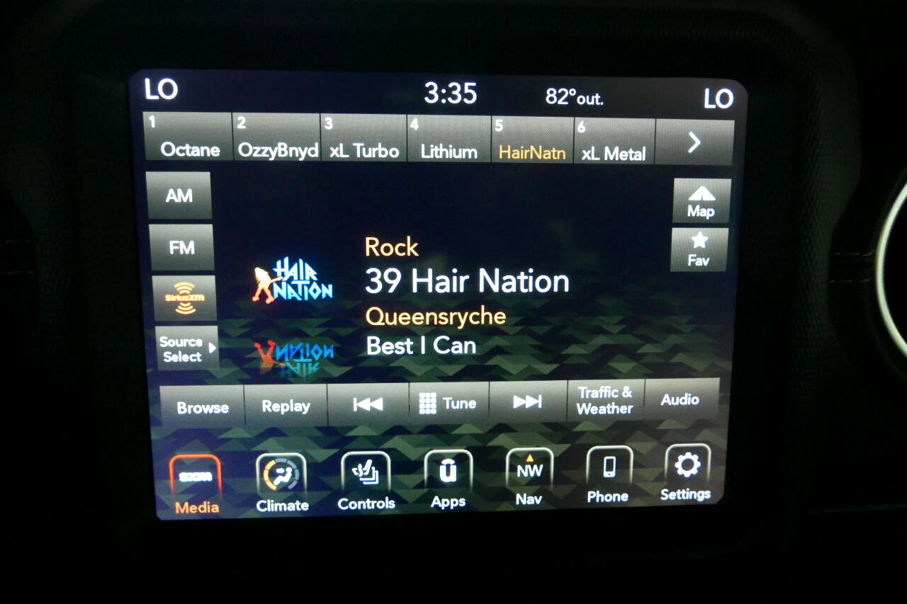 Used 2020 Jeep Gladiator Overland image 19