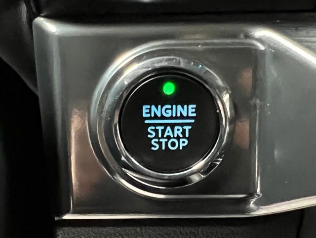 Used 2021 Ford F150 Lariat w/ Equipment Group 502A High image 38