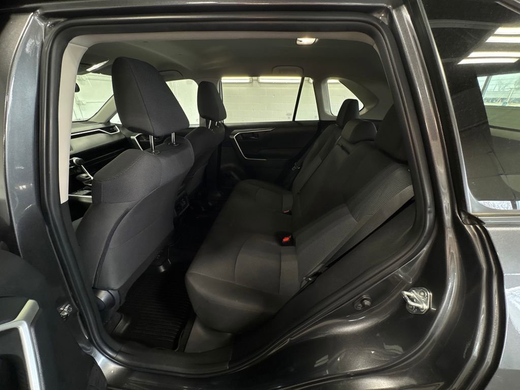 Used 2023 Toyota RAV4 LE image 29