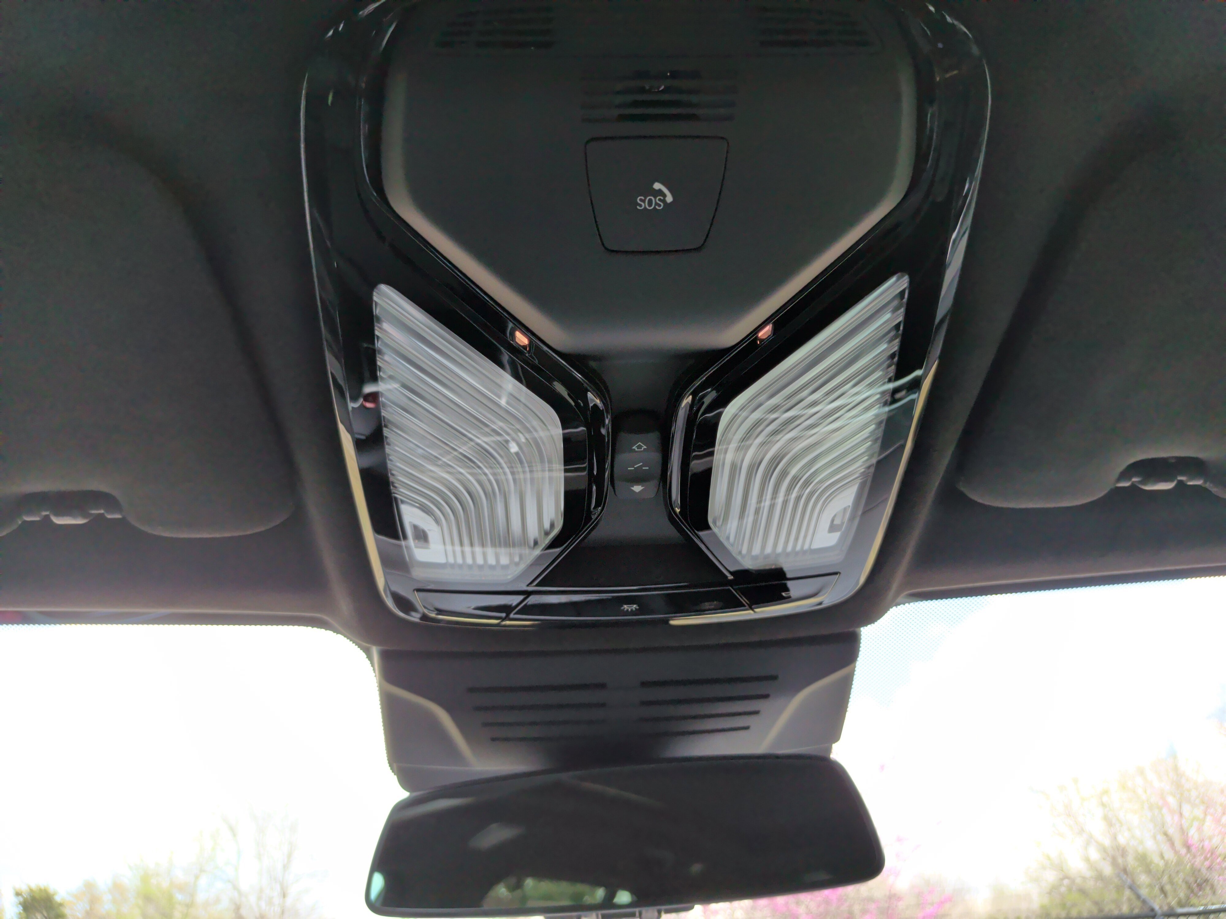 Used 2026 BMW X5 M Competition w/ Executive Package image 34