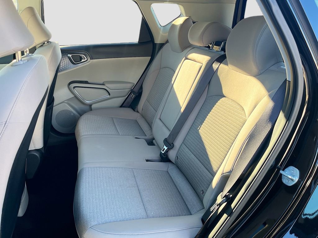 Certified 2023 Kia Soul EX image 24