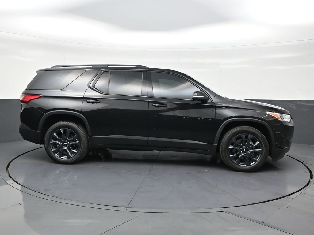 Used 2021 Chevrolet Traverse RS FWD image 6