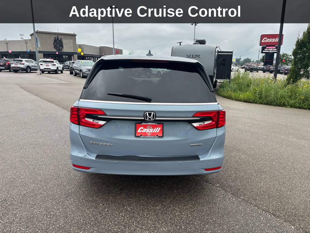 Used 2023 Honda Odyssey Touring image 5
