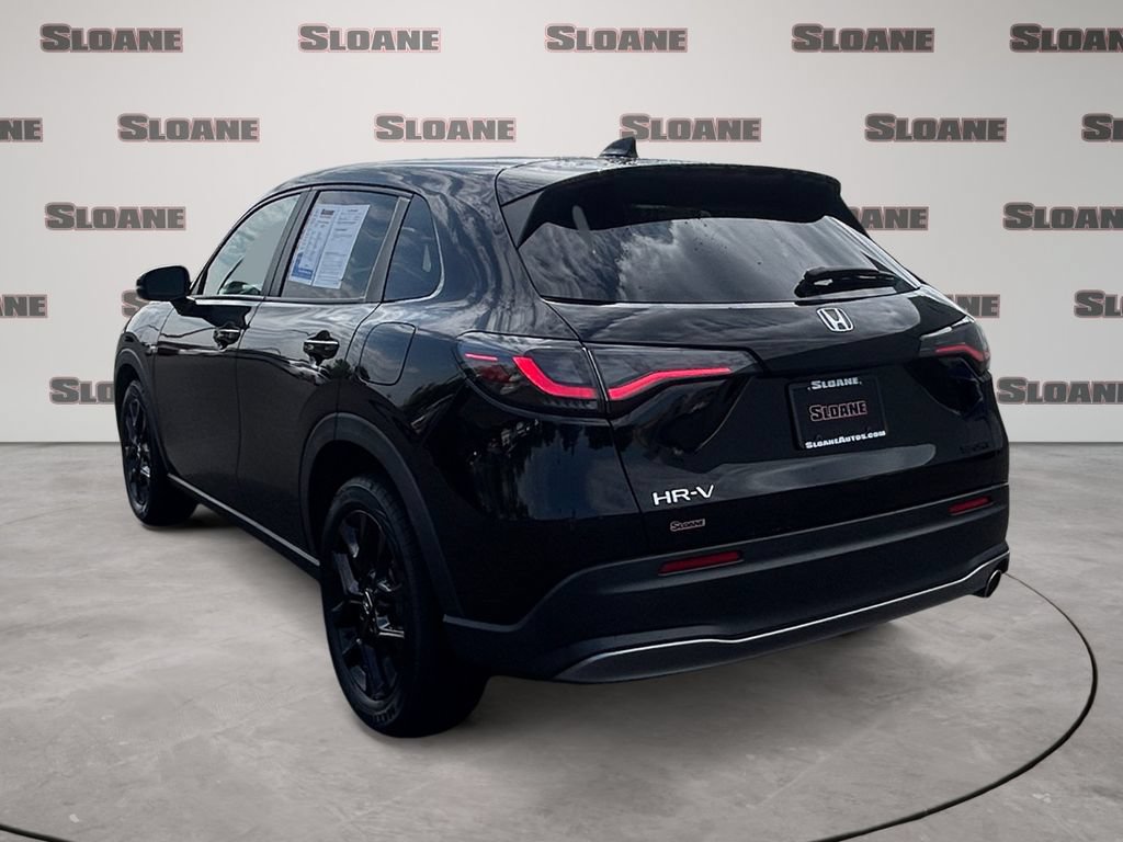 Used 2023 Honda HR-V Sport image 3