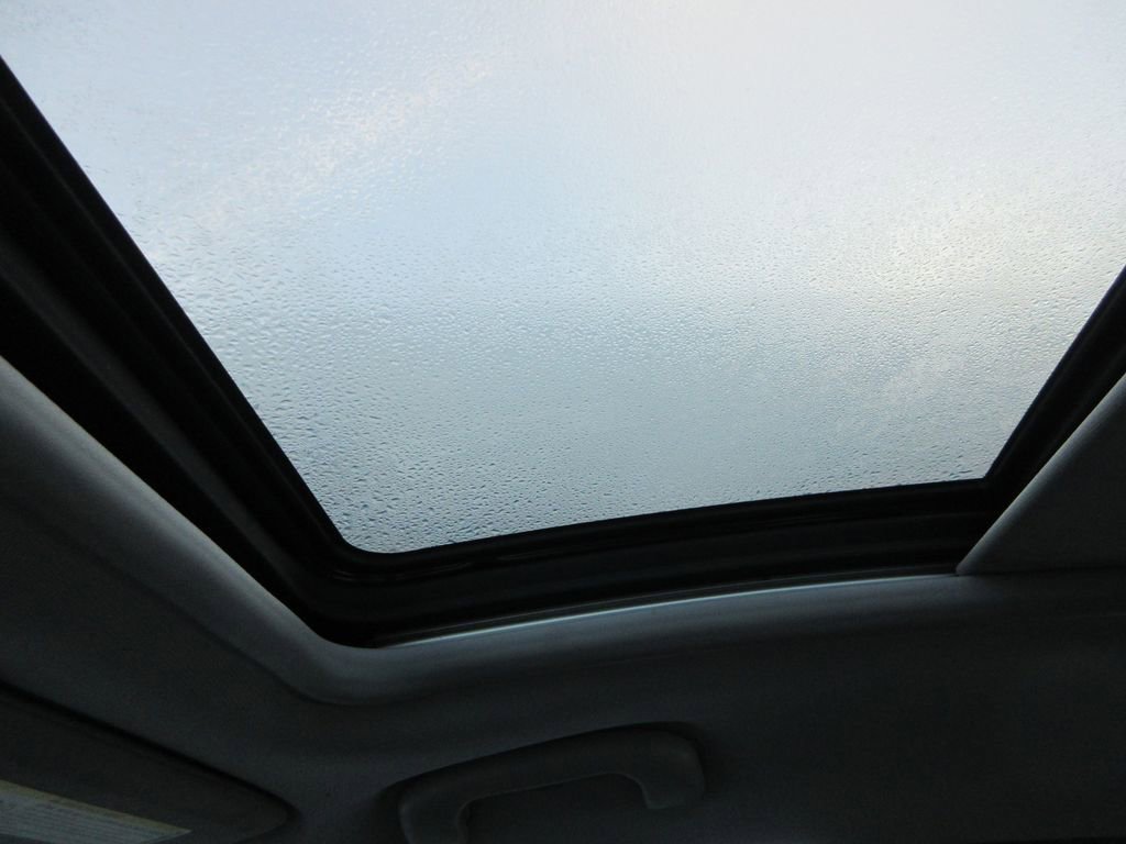 Used 2024 Chevrolet Malibu LT image 32