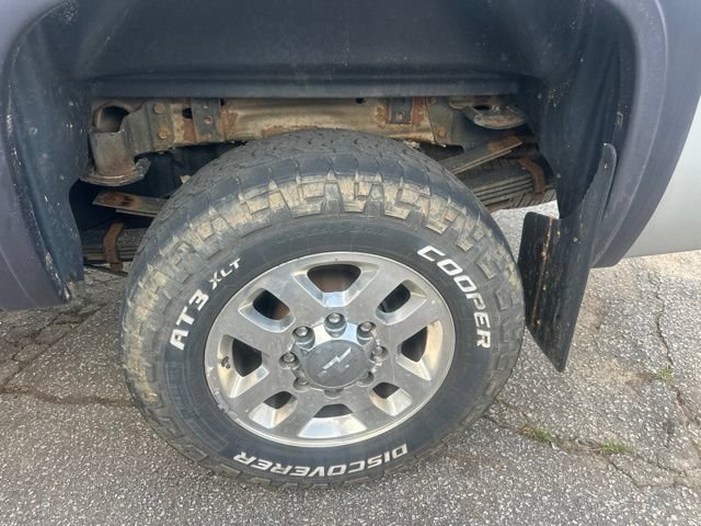 Used 2014 Chevrolet Silverado 3500 LT w/ Interior Plus Package AWD/4WD image 8