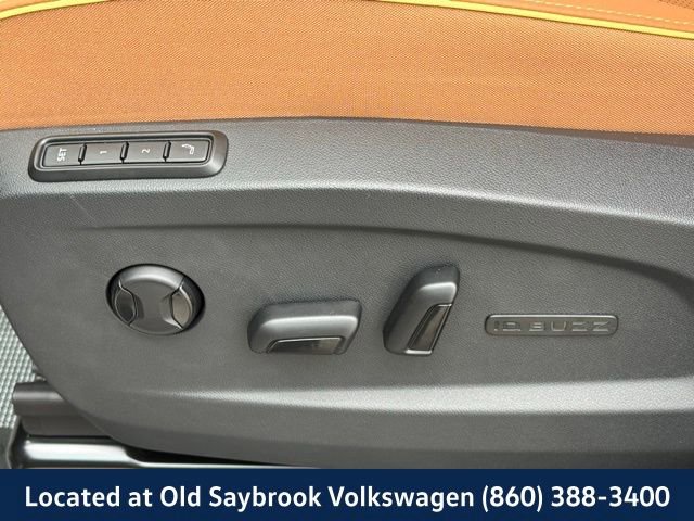 New 2025 Volkswagen ID. Buzz Pro S image 33