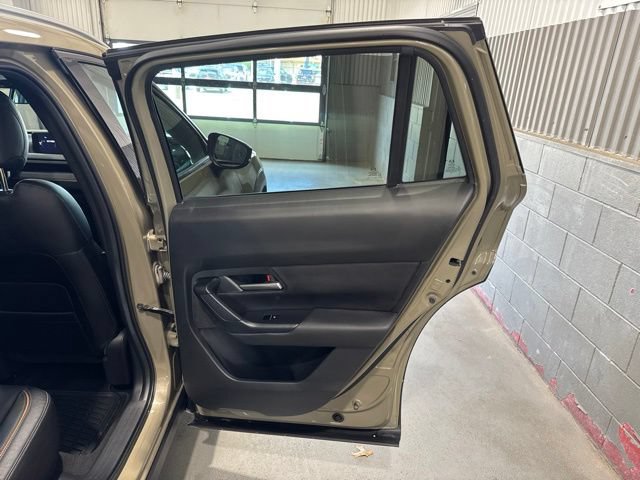 Used 2023 MAZDA CX-50 AWD 2.5 Turbo w/ Premium Pkg image 15