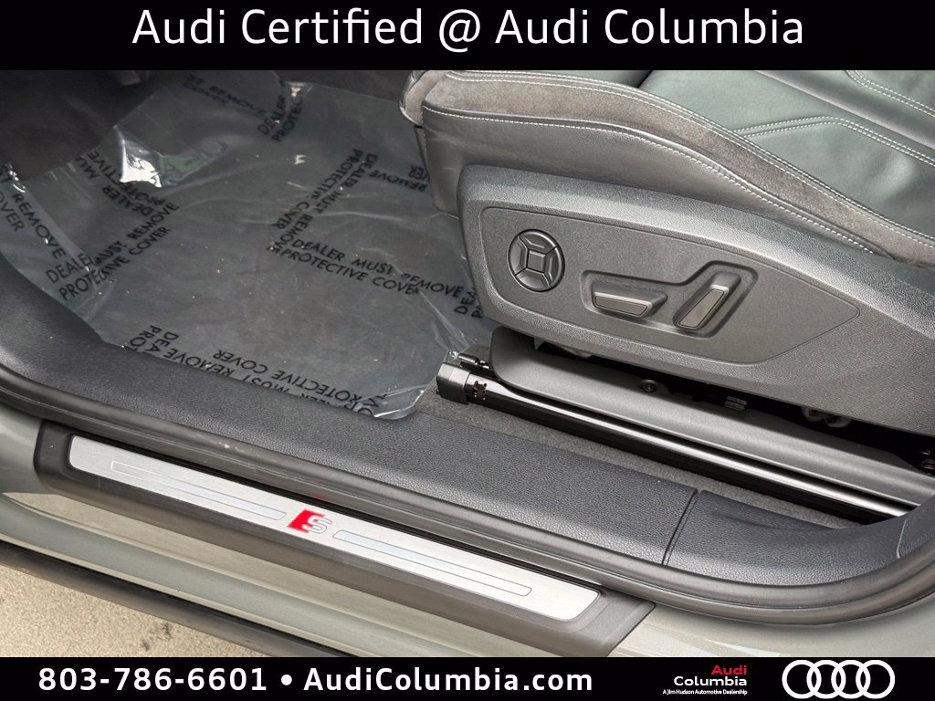 Certified 2022 Audi Q3 2.0T Premium Plus w/ Premium Plus Package AWD/4WD image 23