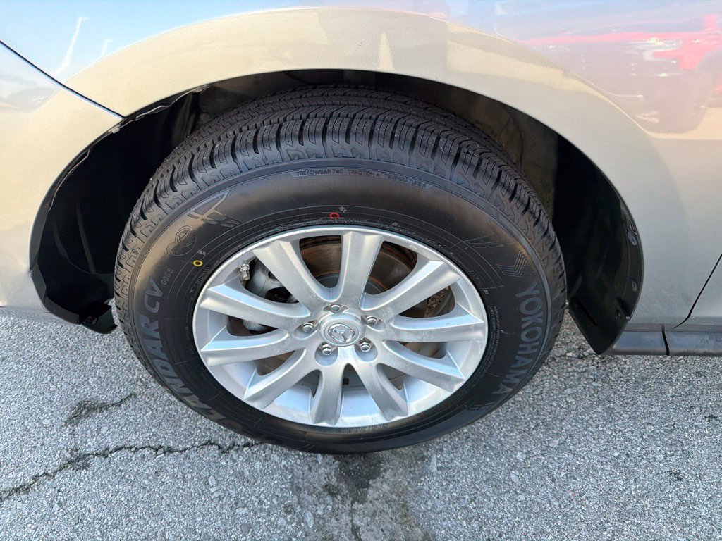 Used 2012 MAZDA CX-7 i Sport FWD image 9