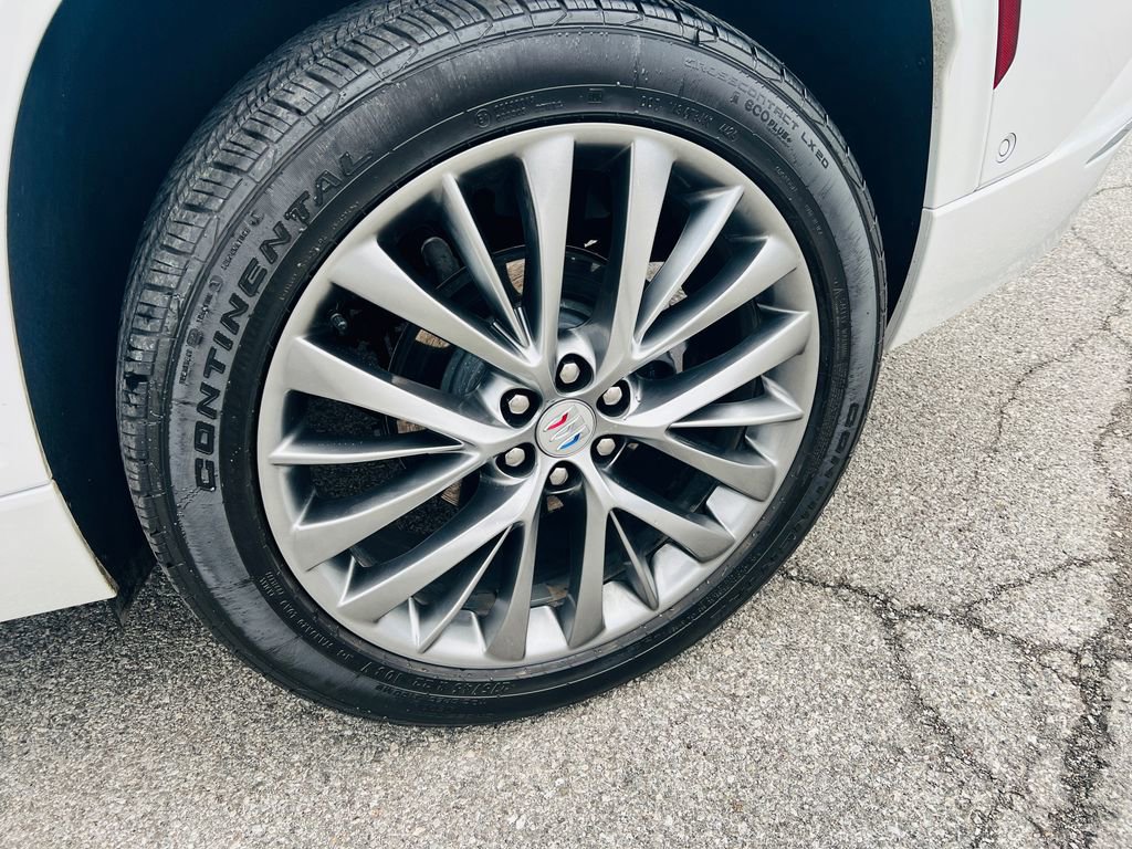 Used 2025 Buick Enclave Avenir w/ Super Cruise Package image 14