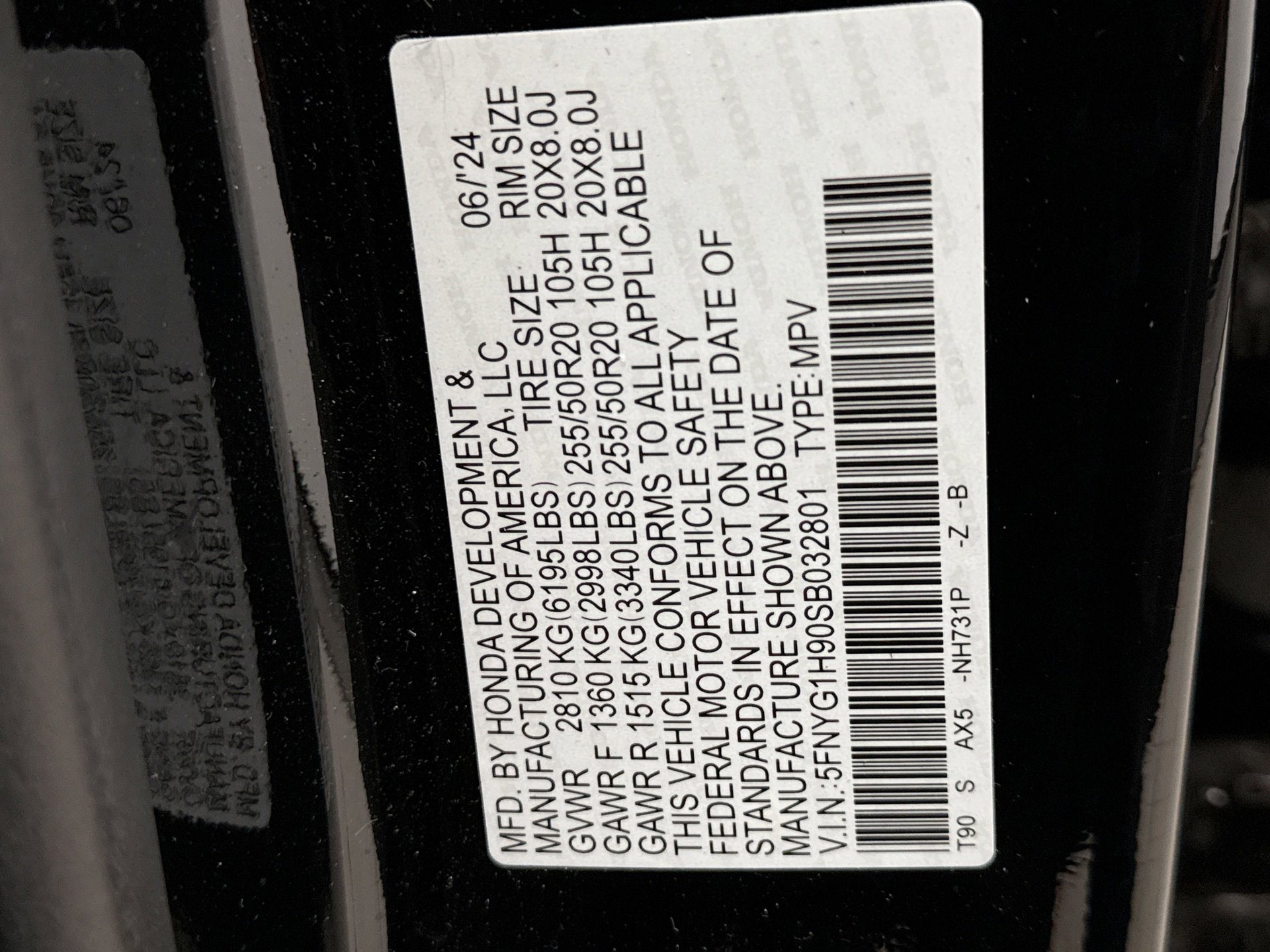 Used 2025 Honda Pilot Black Edition image 11