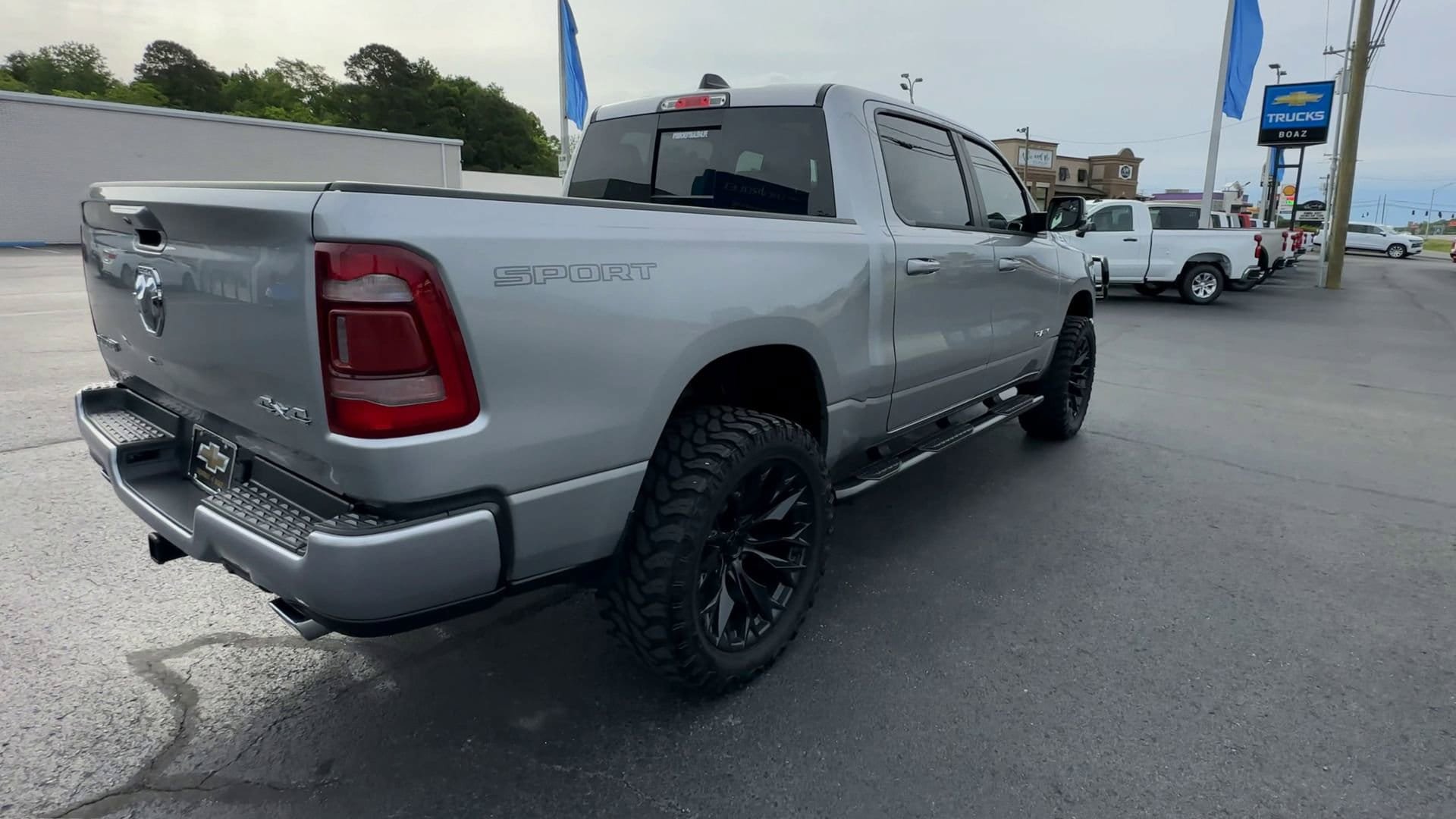 Used 2023 RAM 1500 Big Horn AWD/4WD image 8