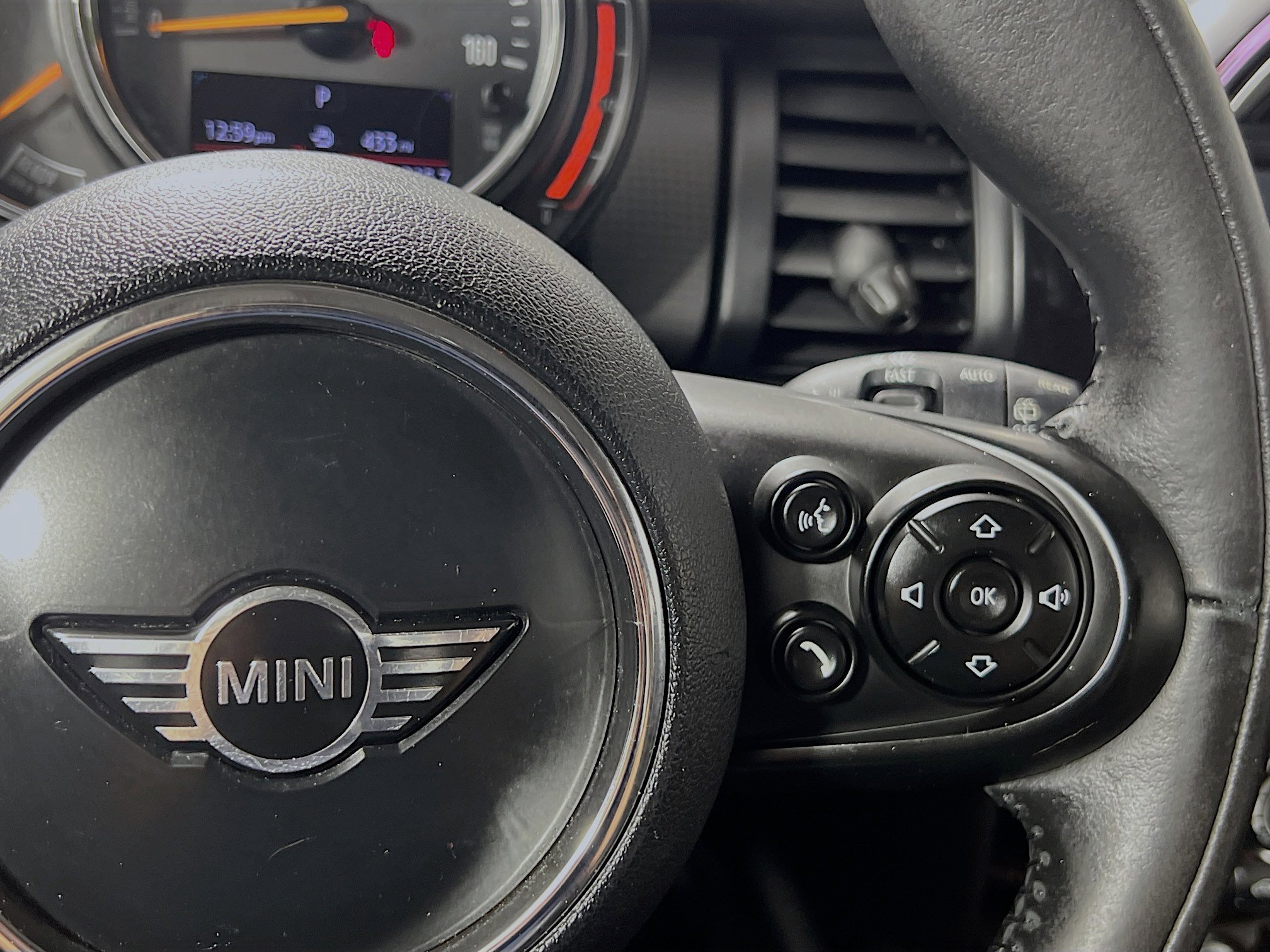 Used 2019 MINI Cooper 2-Door Hardtop FWD image 20