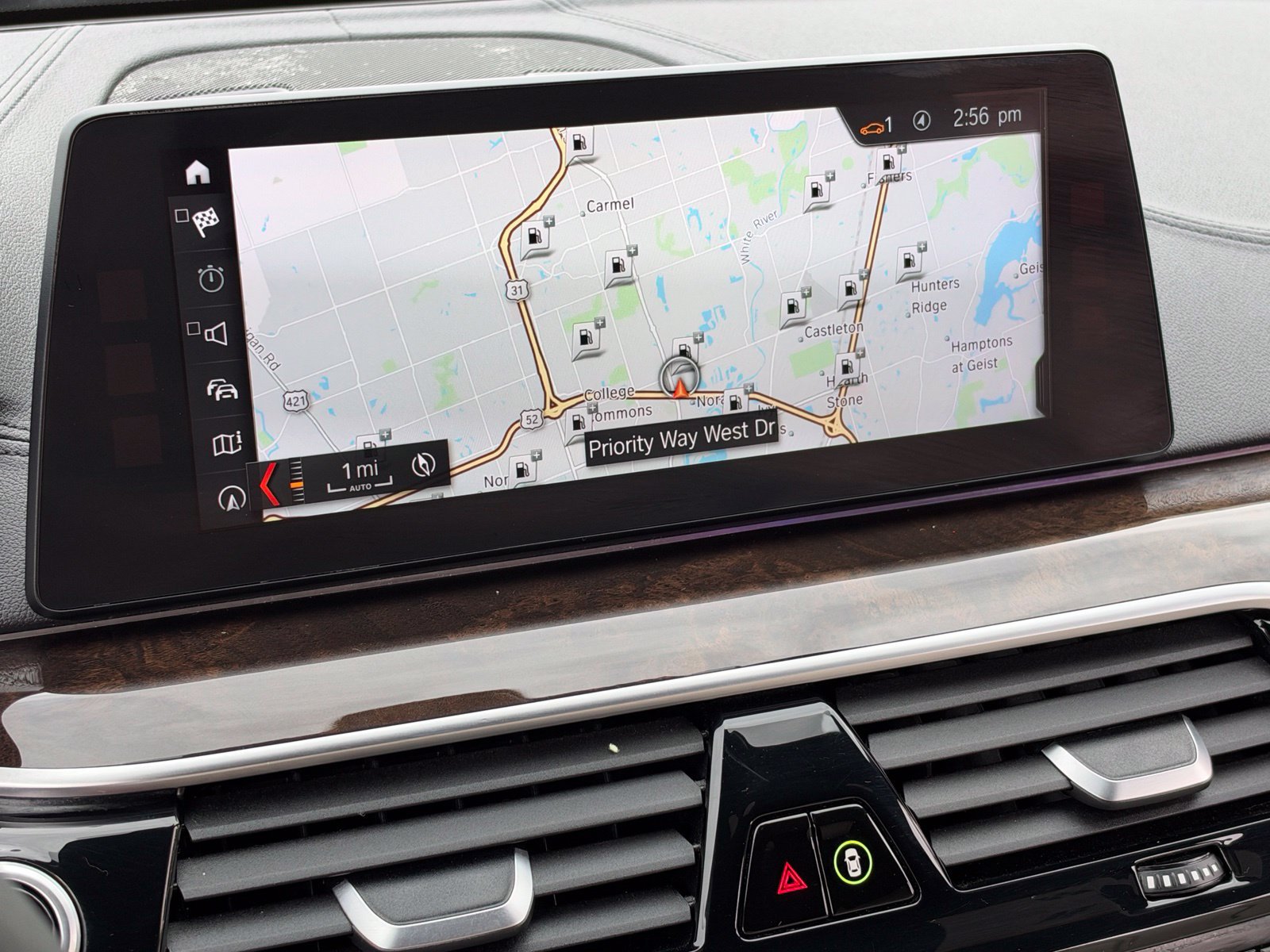 Used 2018 BMW M550i xDrive AWD/4WD image 30