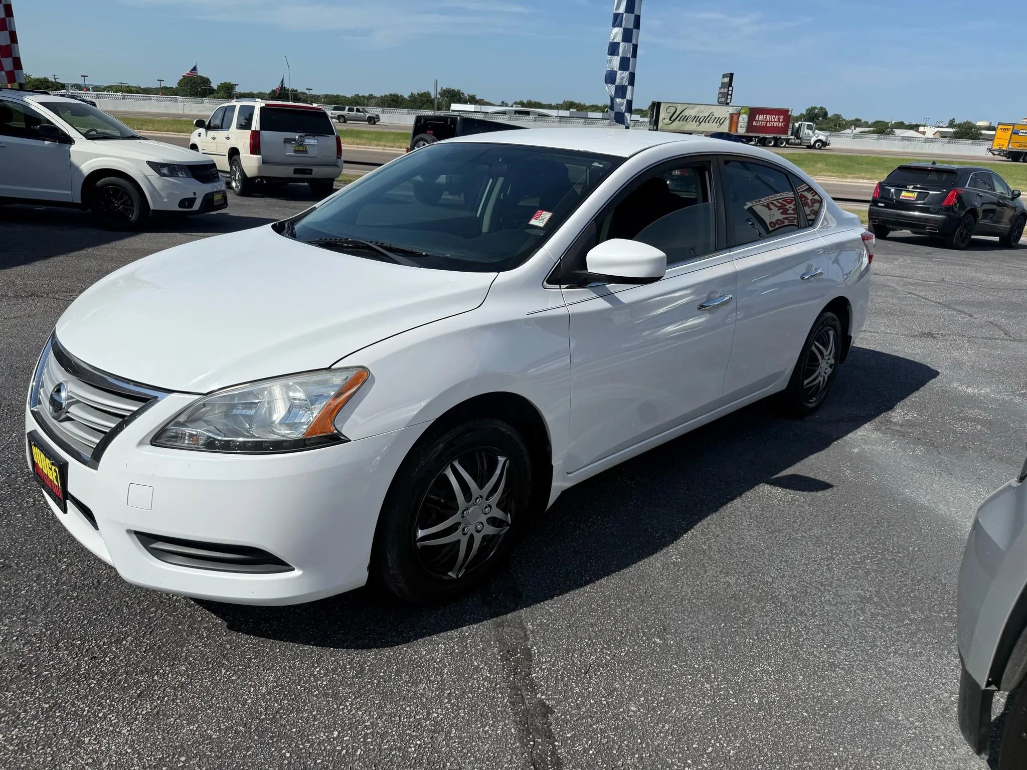 Used 2015 Nissan Sentra S image 1
