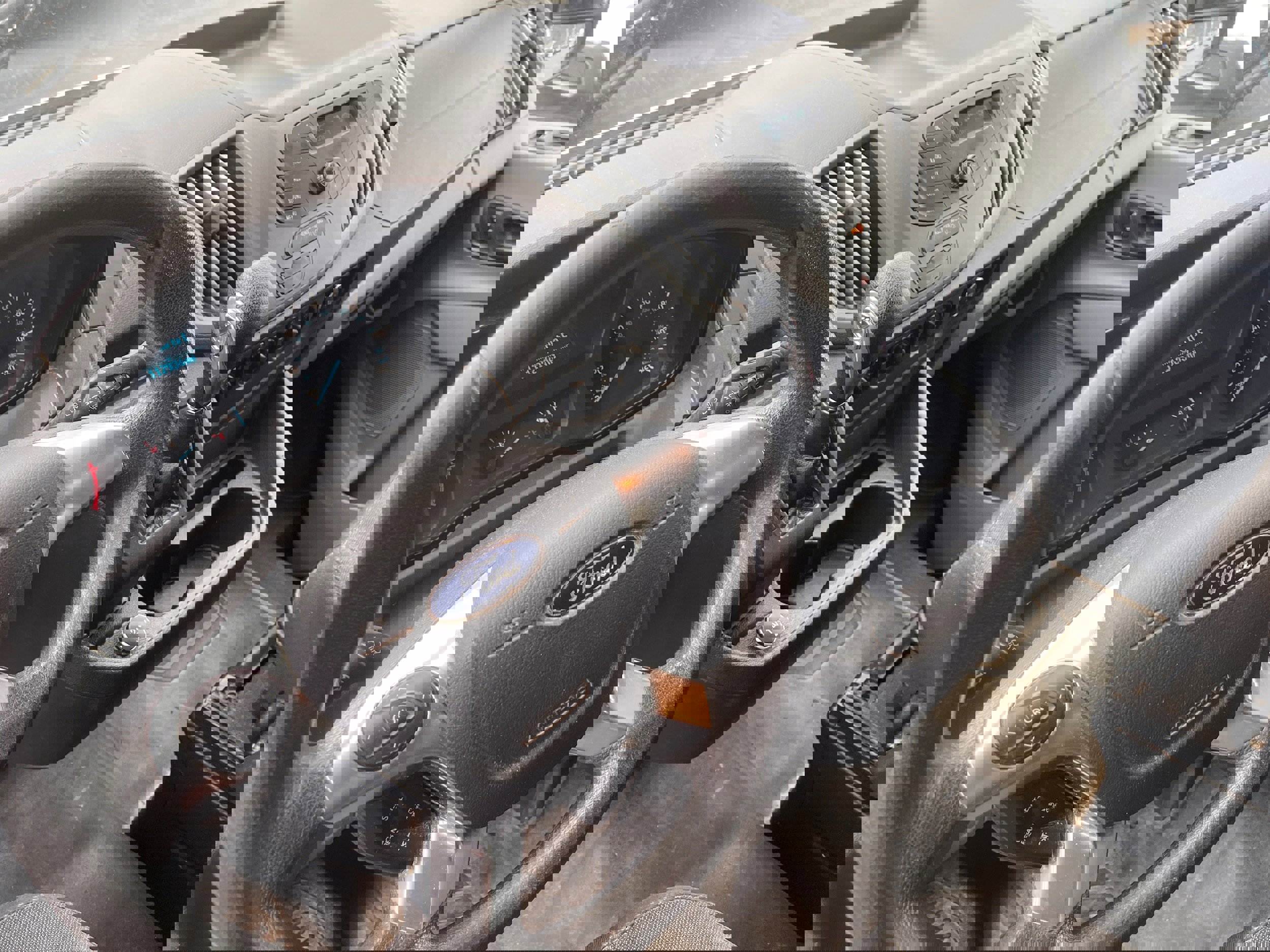 Used 2018 Ford Transit 250 130 Low Roof w/ Exterior Upgrade Package image 7