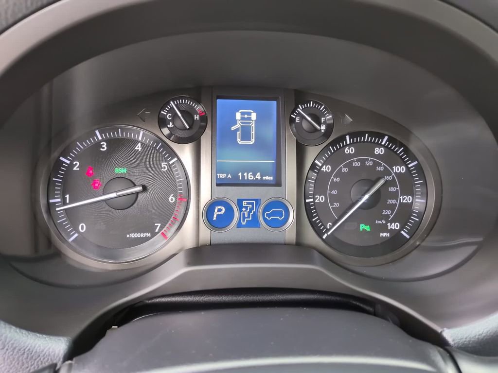 Used 2019 Lexus GX 460 Premium image 26