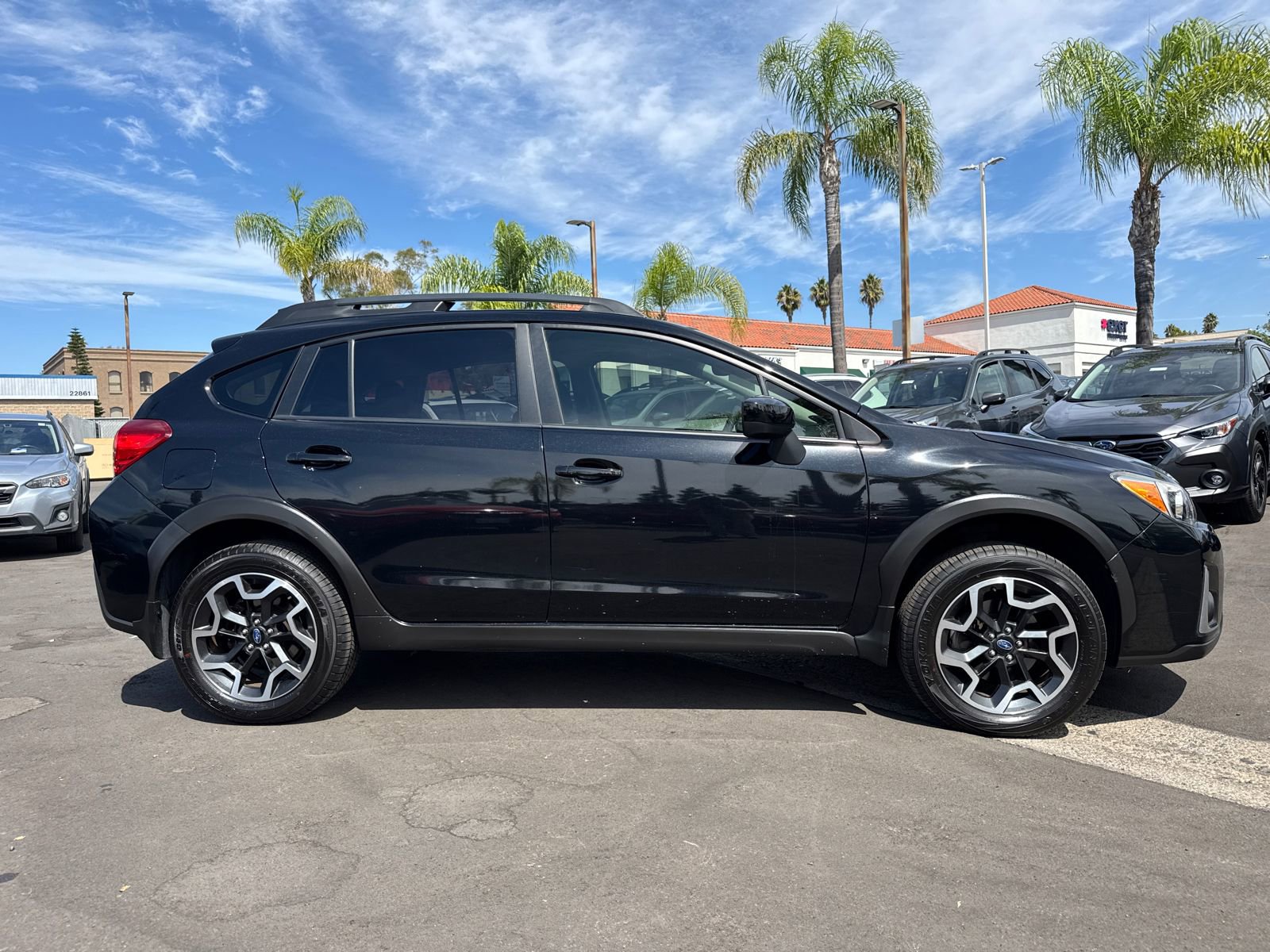 Used 2016 Subaru Crosstrek 2.0i Premium image 5