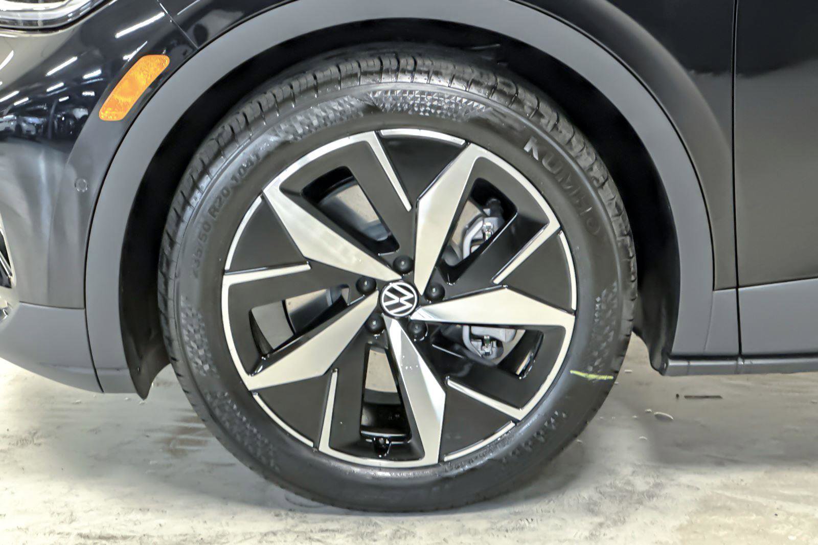 New 2026 Volkswagen ID.4 Pro S image 25