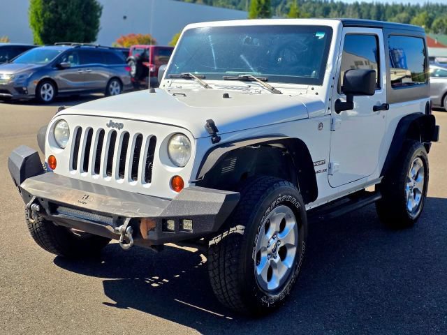 Used 2013 Jeep Wrangler Sport AWD/4WD image 3