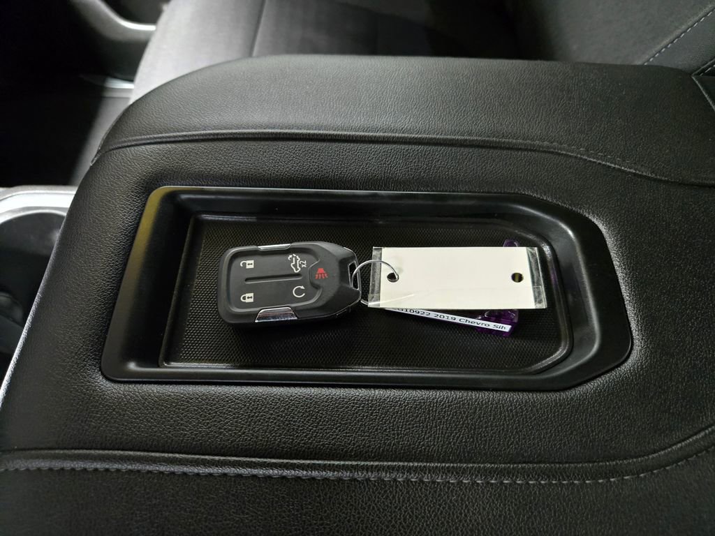 Used 2019 Chevrolet Silverado 1500 LT Trail Boss AWD/4WD image 29