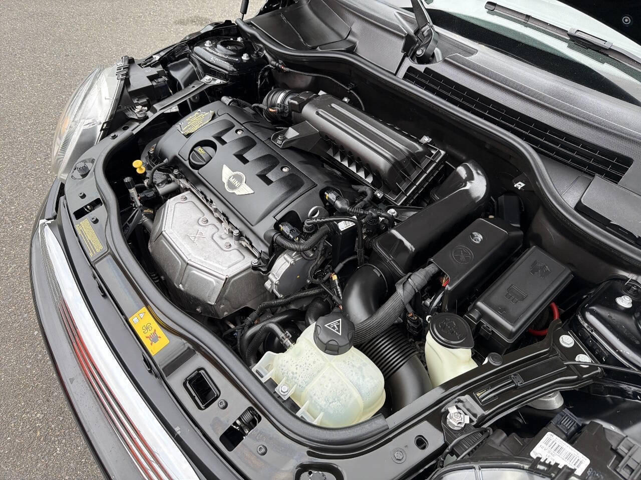 Used 2013 MINI Cooper Clubman FWD image 14