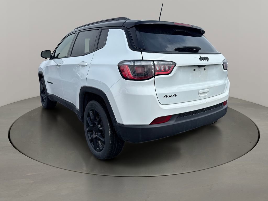 Used 2022 Jeep Compass Altitude w/ Convenience Group image 5