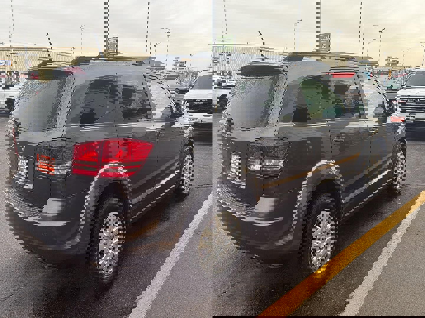 Used 2020 Dodge Journey SE image 5