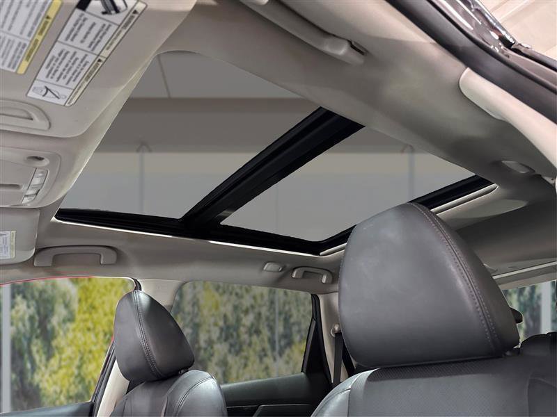 Used 2015 Nissan Rogue SL w/ SL Premium Package image 21