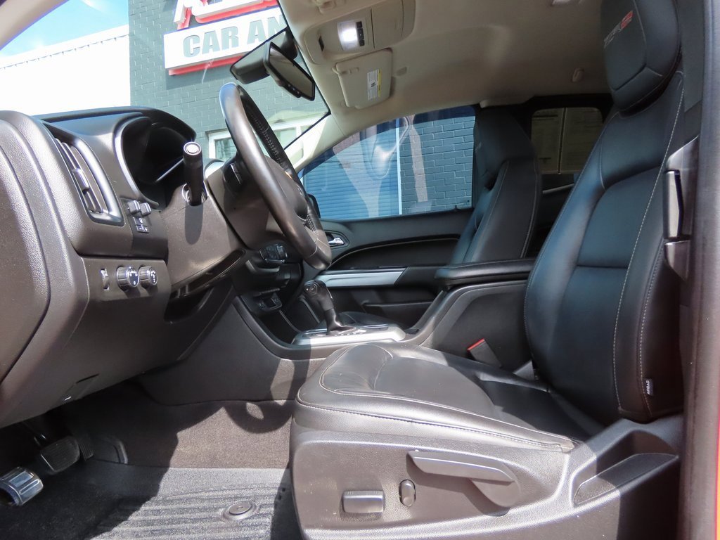 Used 2019 Chevrolet Colorado ZR2 image 2