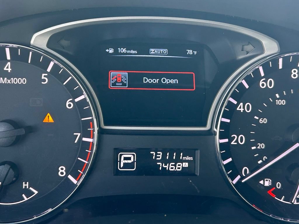 Used 2013 Nissan Pathfinder SL AWD/4WD image 18
